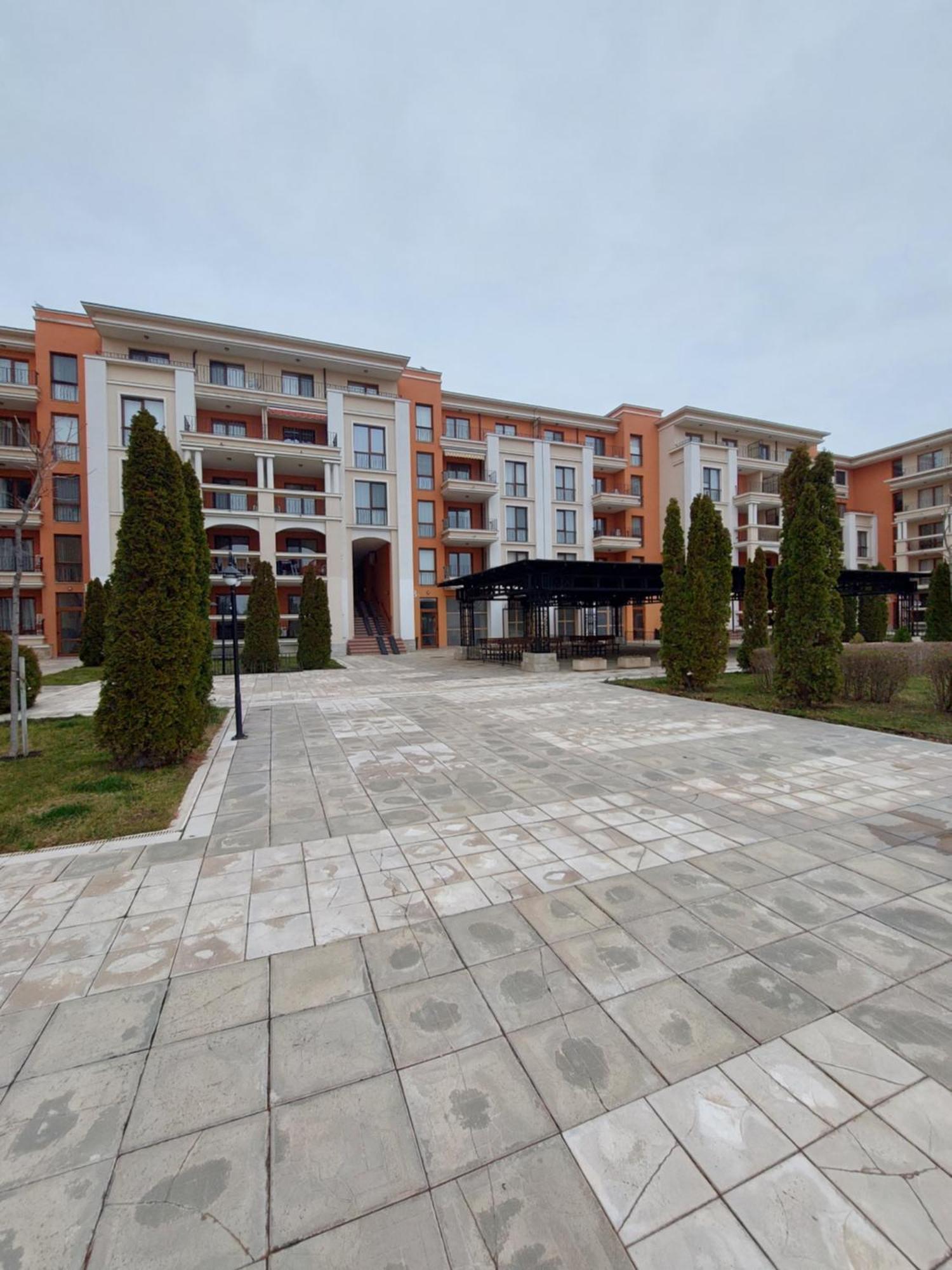Fort Noks Prestige Beach Aparthotel, Свети Влас Екстериор снимка