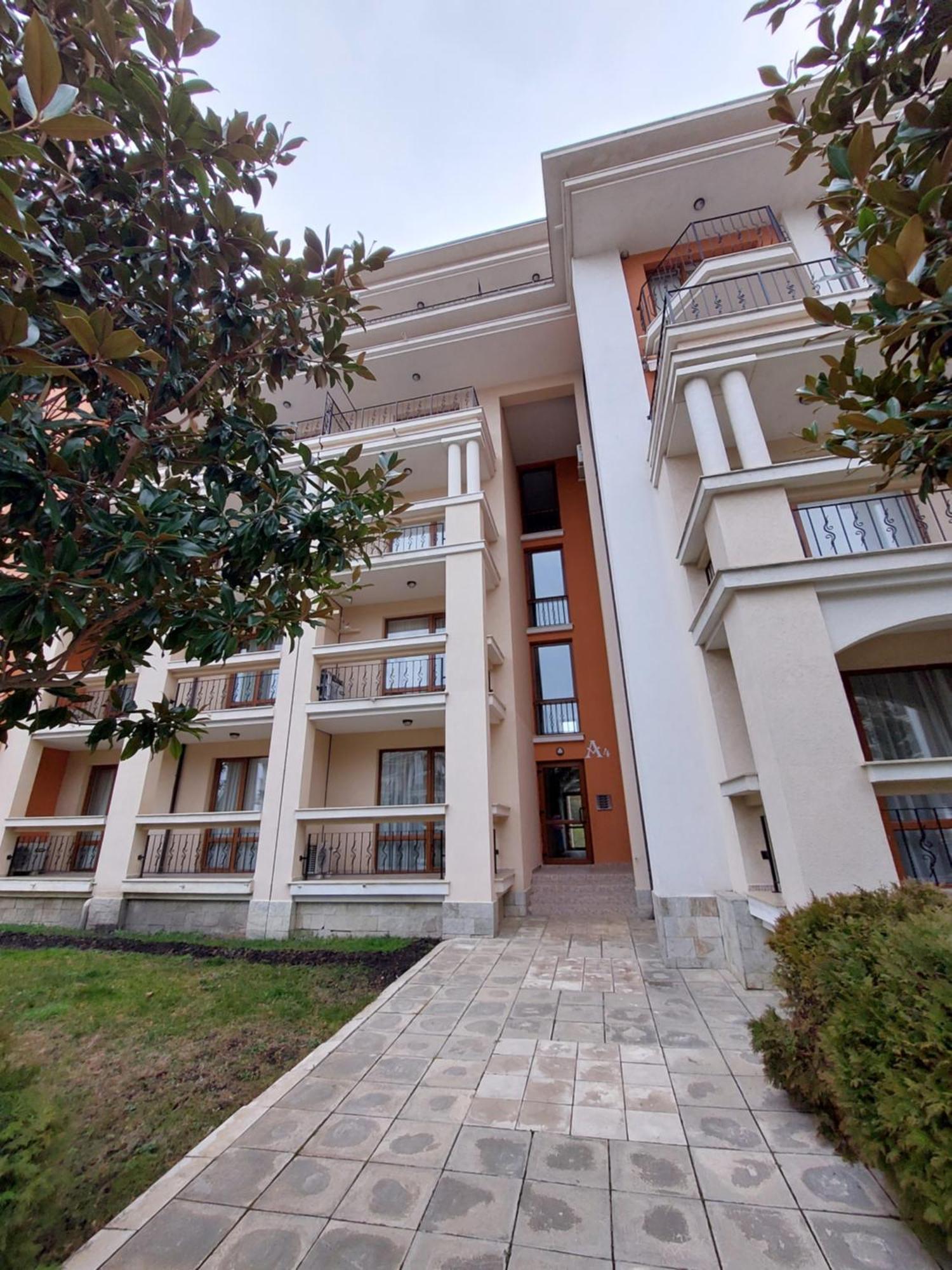 Fort Noks Prestige Beach Aparthotel, Свети Влас Екстериор снимка